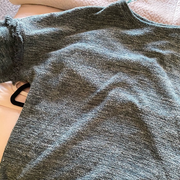 Sweater - Picture 2 of 3